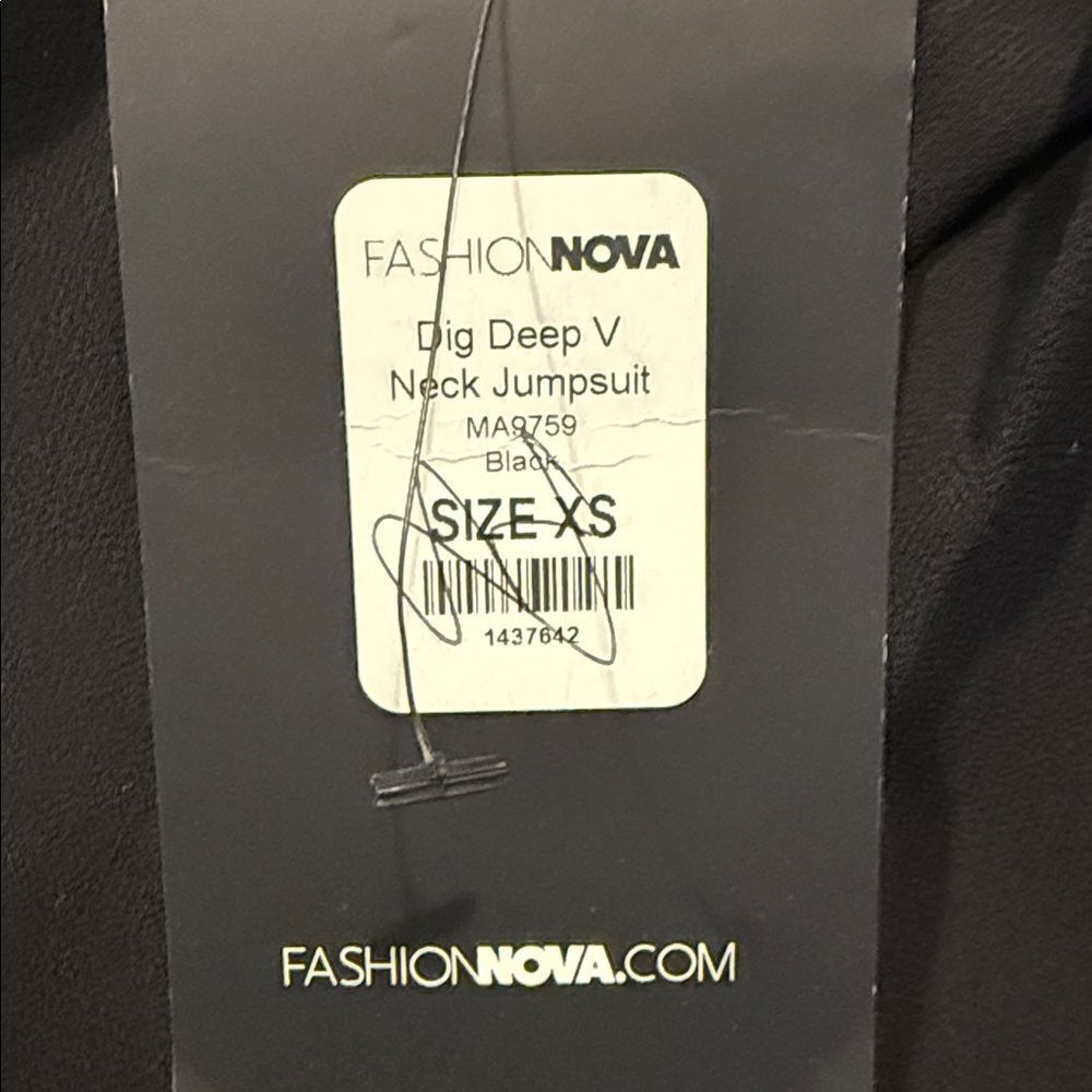 Fashion Nova Elegant Black Jumpsuit.  Open back - Picture 11 of 13
